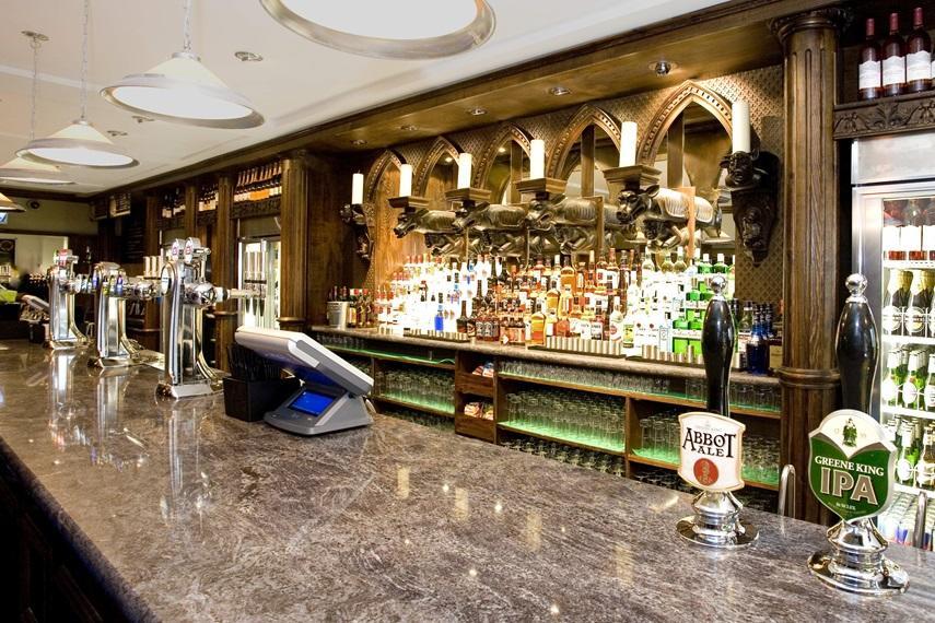 The Royal Hop Pole Wetherspoon Tewkesbury Esterno foto